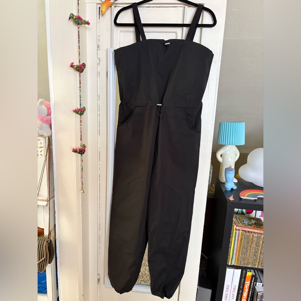 Ballet warmups. Barre Trash sauna overalls. Like new condition. Size is 5’2- 5’4